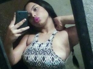 Mia_Coll
