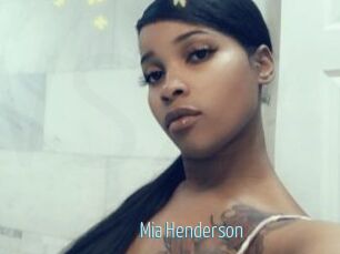 Mia_Henderson
