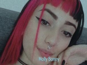 Molly_Bonny