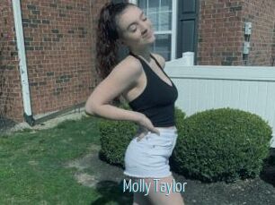 Molly_Taylor