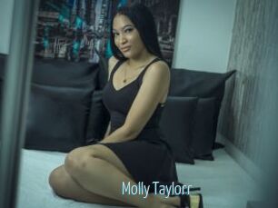 Molly_Taylorr