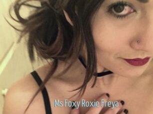 Ms_Foxy_Roxie_Freya