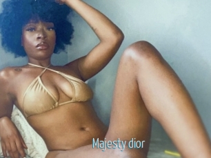 Majesty_dior