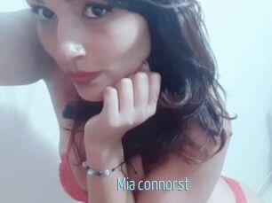 Mia_connorst