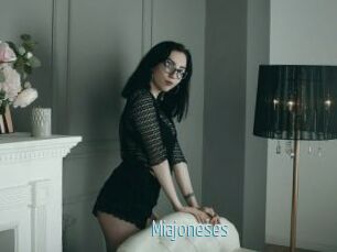 Miajoneses