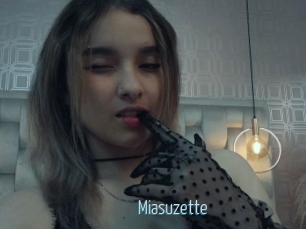 Miasuzette