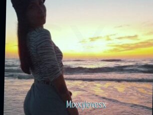 mixxylovesx Video Sexe