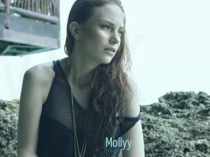 Mollyy