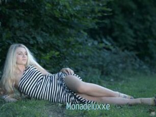 Monadeluxxe