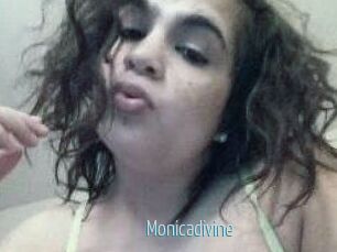 Monica_divine