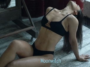 Moonwitch