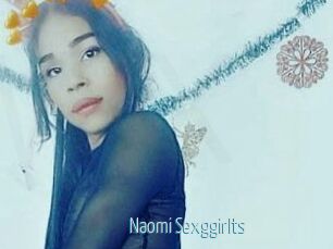 Naomi_Sexggirlts