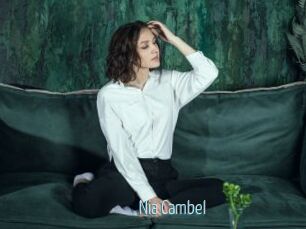 Nia_Cambel