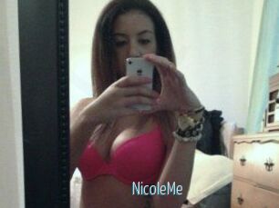 NicoleMe