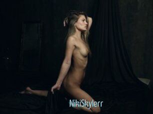 NikiSkylerr