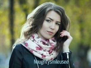 Naughtysmileusee