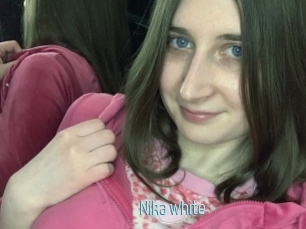 Nika_white