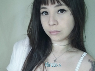 Ninaaxx