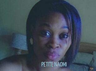PETITE_NAOMI