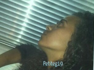 Petiteg19