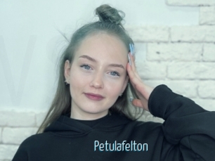 Petulafelton