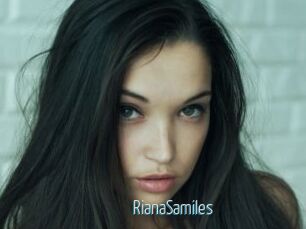 RianaSamiles