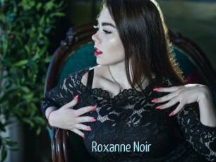 Roxanne_Noir