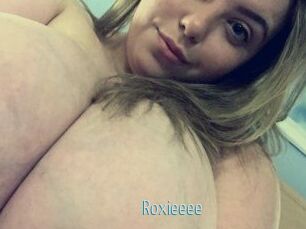 Roxieeee