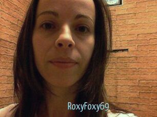 RoxyFoxy_69
