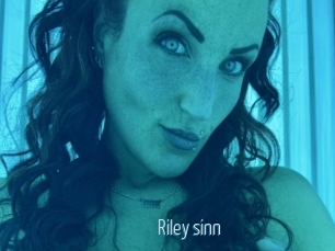 Riley_sinn