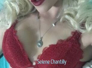 Selene_Chantilly