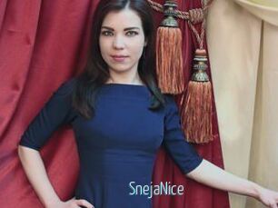 SnejaNice Video Sexe