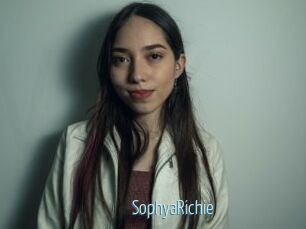 SophyaRichie