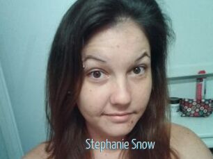 Stephanie_Snow