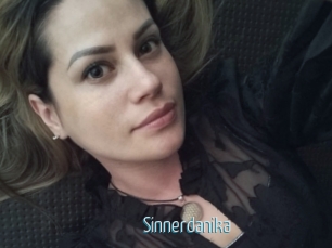 sinnerdanika Video Sexe