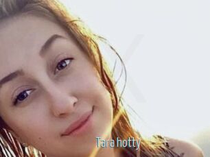 Tara_hotty