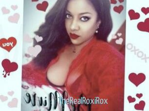 TheRealRoxiRox_