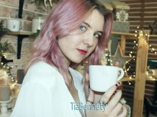TiaBennety