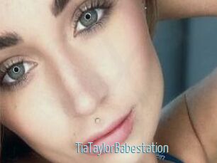 TiaTaylorBabestation