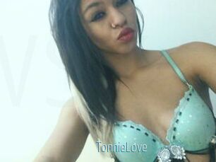 Tonnie_Love