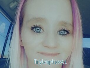 Tinytemptress91