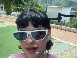 Twink_kevin