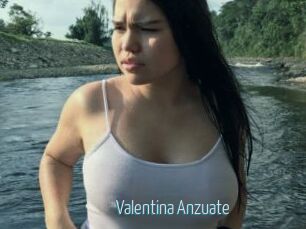 Valentina_Anzuate