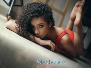 Valery_Petite01