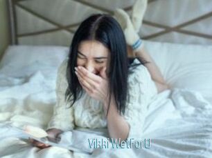 Vikki_WetForU