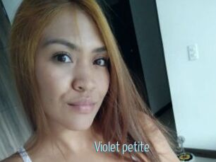 Violet_petite