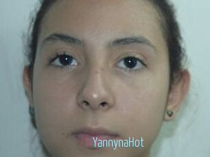 YannynaHot